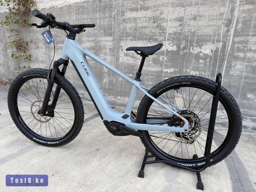 ÚJ! - Cube Reaction Hybrid Race 800Wh
