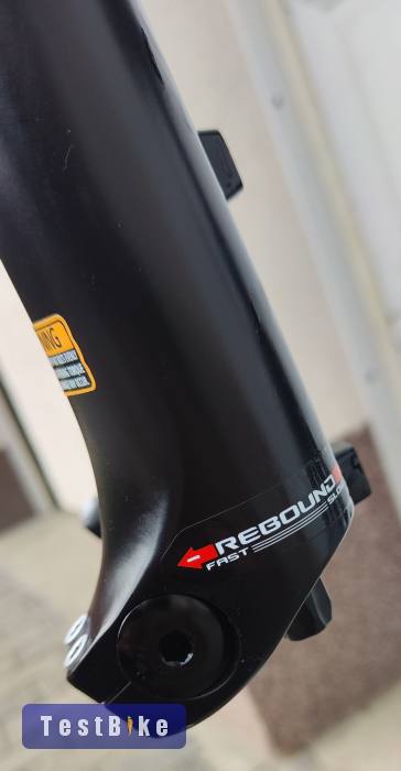 Új, 0km Marzocchi 888 R eladó