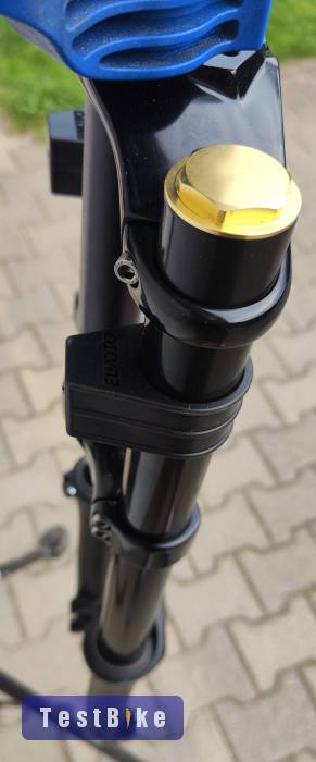 Új, 0km Marzocchi 888 R eladó