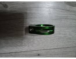 Új, 34.9mm nyeregcső bilincs, elox-zöld színű.  