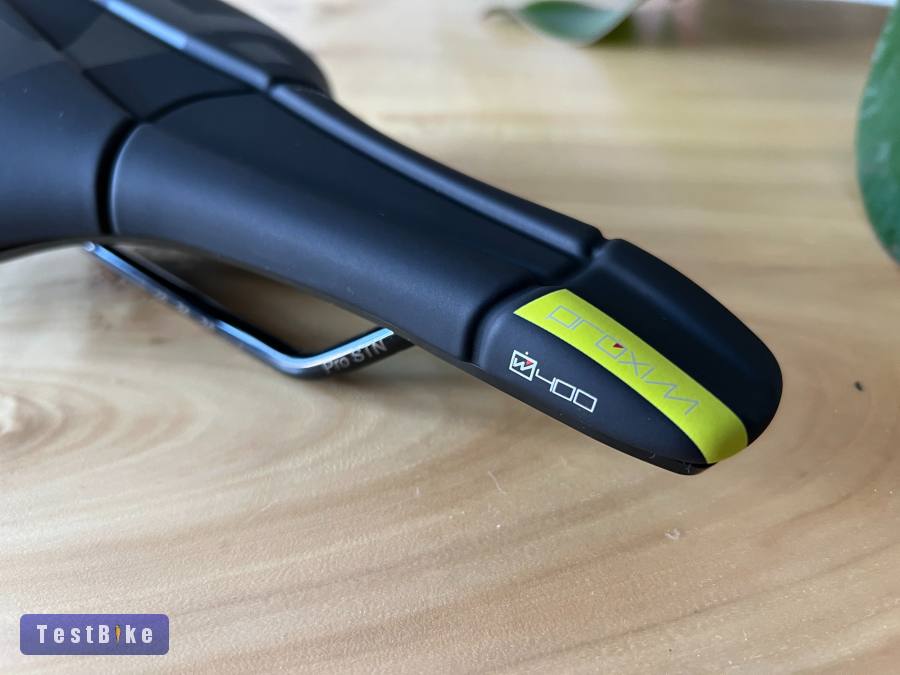 Új, eredeti Prologo nyereg