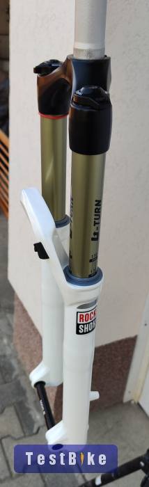 Új, Rock Shox 27,5 villa 100-130mm NON-tapered