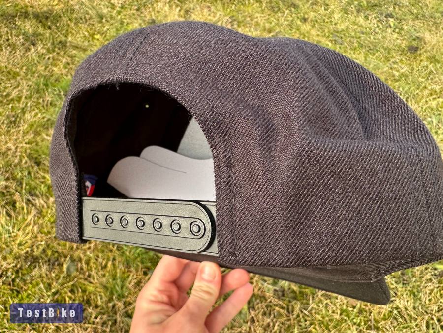 Új 100% Icon fekete sapka, snapback - ride100percent