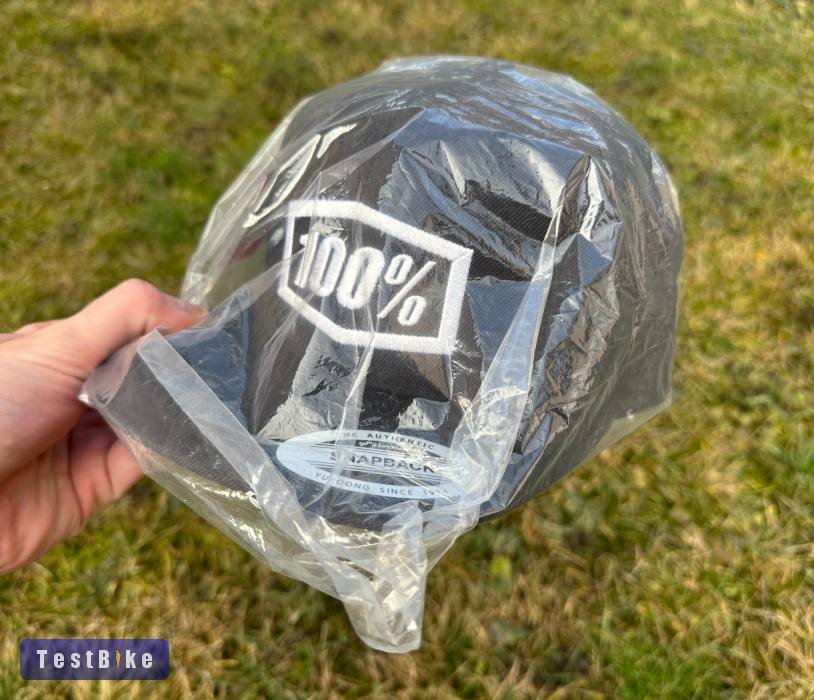 Új 100% Icon fekete sapka, snapback - ride100percent
