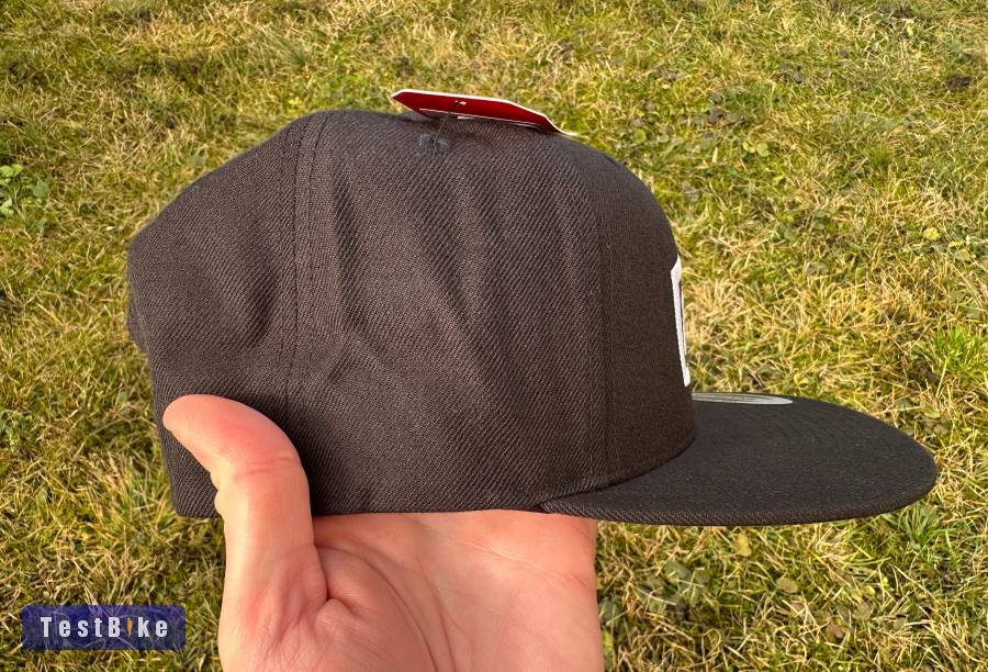 Új 100% Icon fekete sapka, snapback - ride100percent