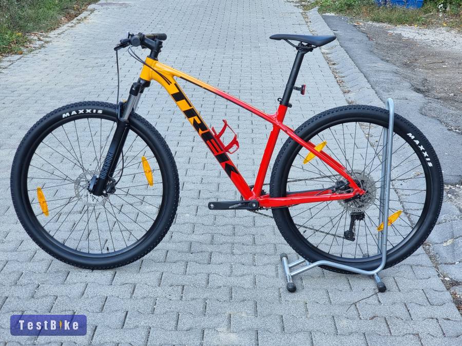 Új 2023-as csodaszép Trek Marlin 7 Gen 2 mtb ROck Shox Judy