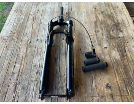 Új 2025-ös Rock Shox Sid Base Boost 120mm 29" teleszkóp.