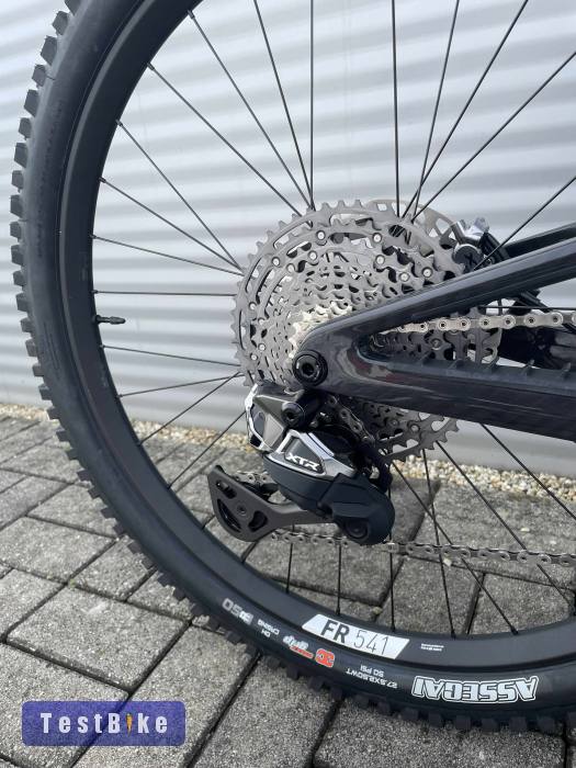 Új 2025 Unno Mith E-bike