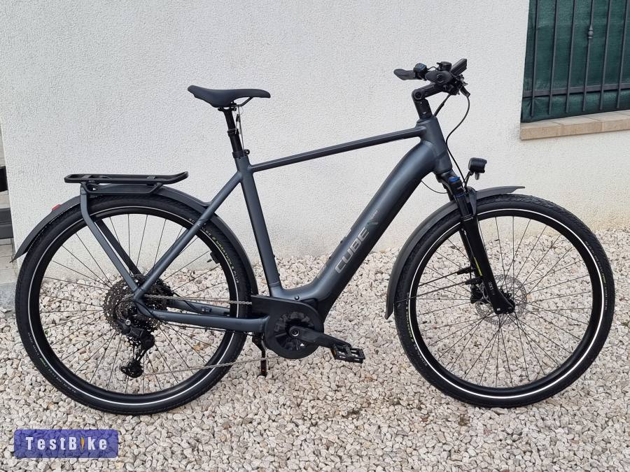 Új 2025 Cube Touring ebike légurós Bosch Perf. Smart 625wh 