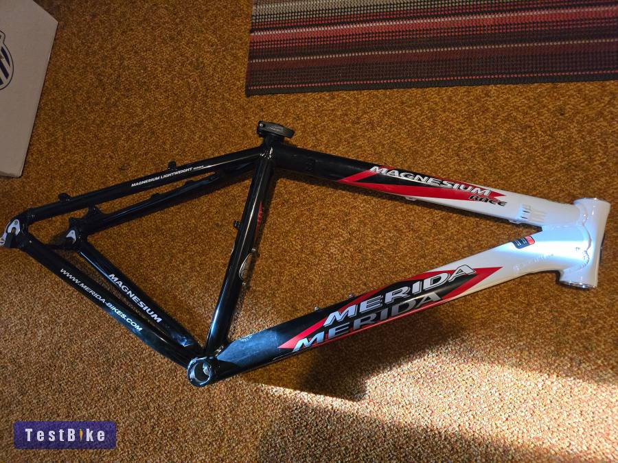 Új 26" Merida Magnesium váz