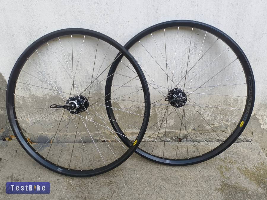 ÚJ! 26-os bika Mavix EX325+Novatech ipari csapágyas kerékszett