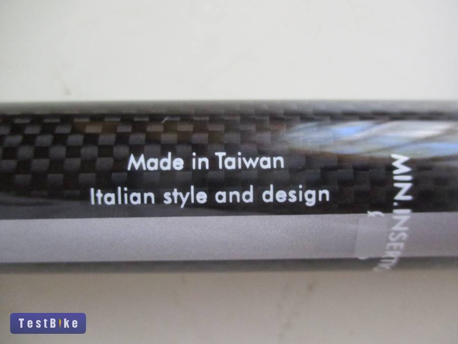 Új 27,2 x 400 mm-es karbon nyeregcső