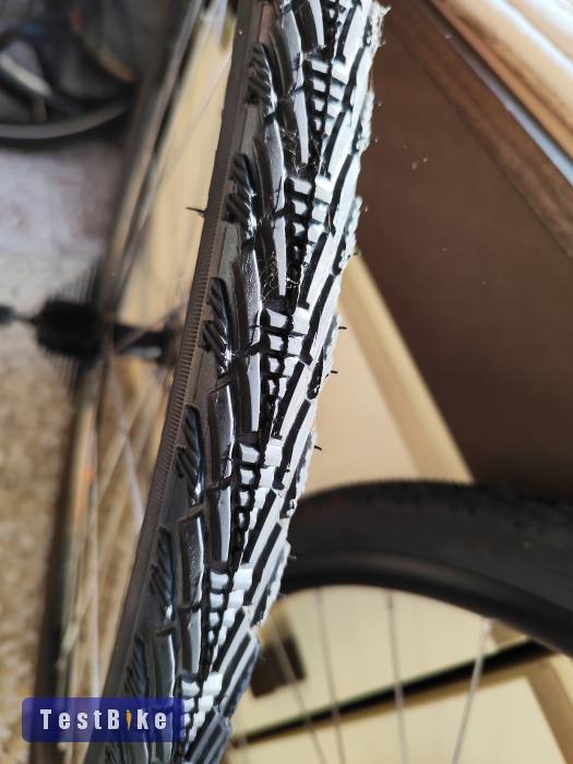 Új 28/29 Kelly's Draft kerêkszett