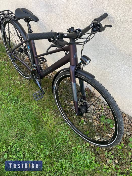 Új 28” Bulls női trekking bringa