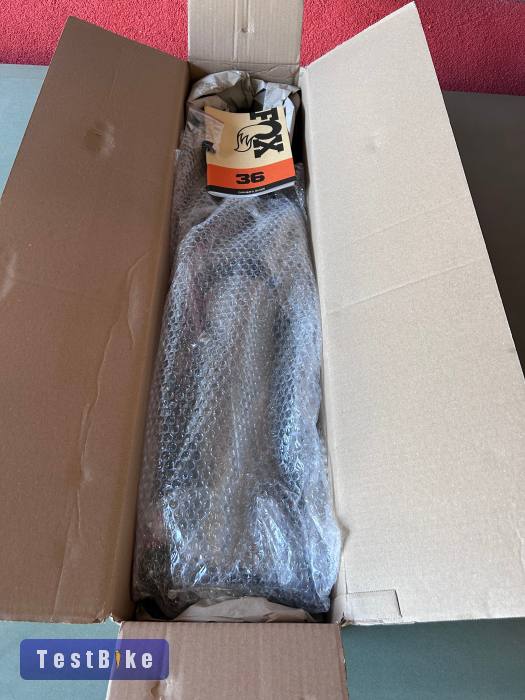 Új 29" FOX 36 GRIP X 150mm eladó