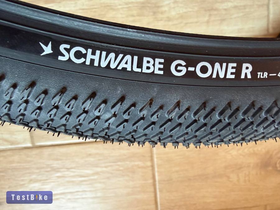 ÚJ 2db Schwalbe G-ONE R TLR 40-622
