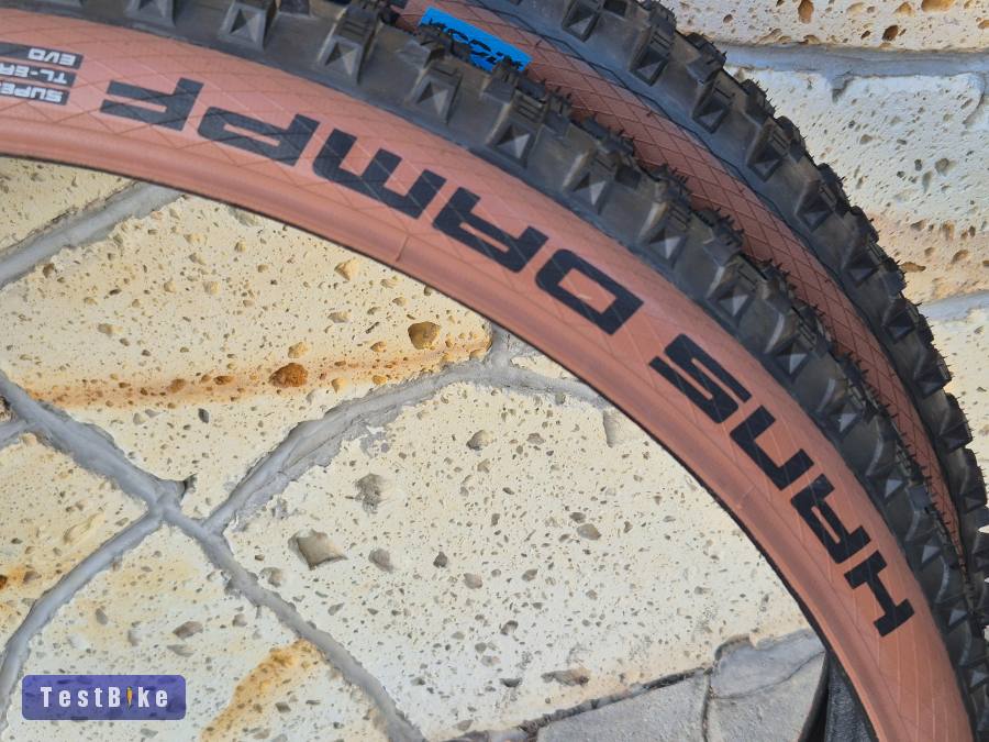 Új 2db schwalbe hans dampf evo 29