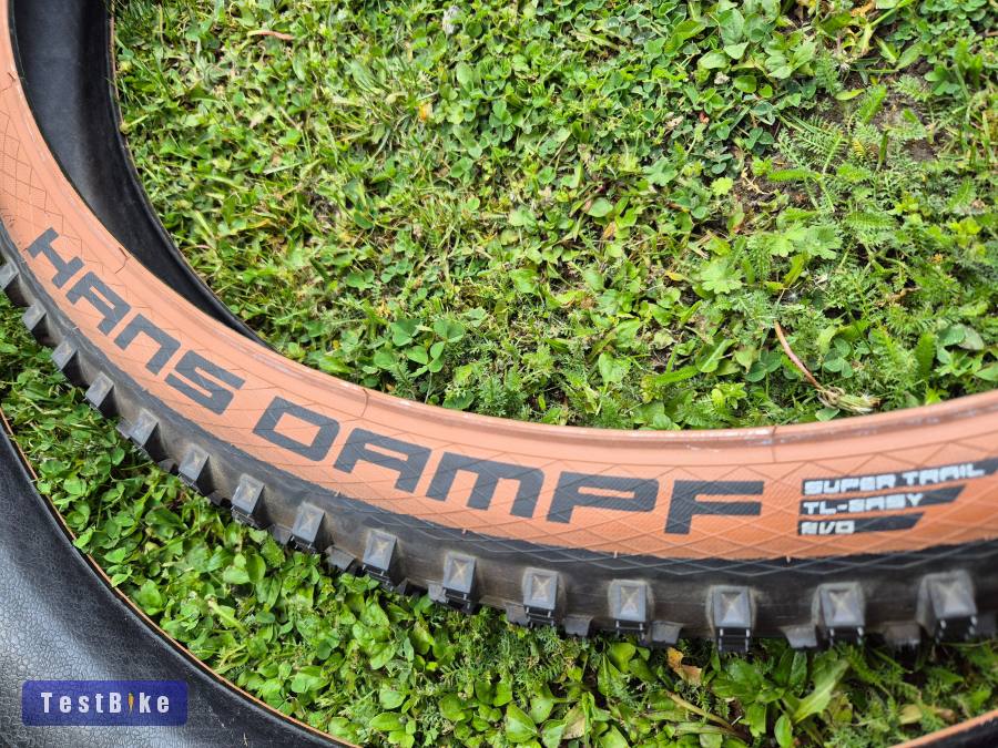 Új 2db schwalbe hans dampf evo kevlar