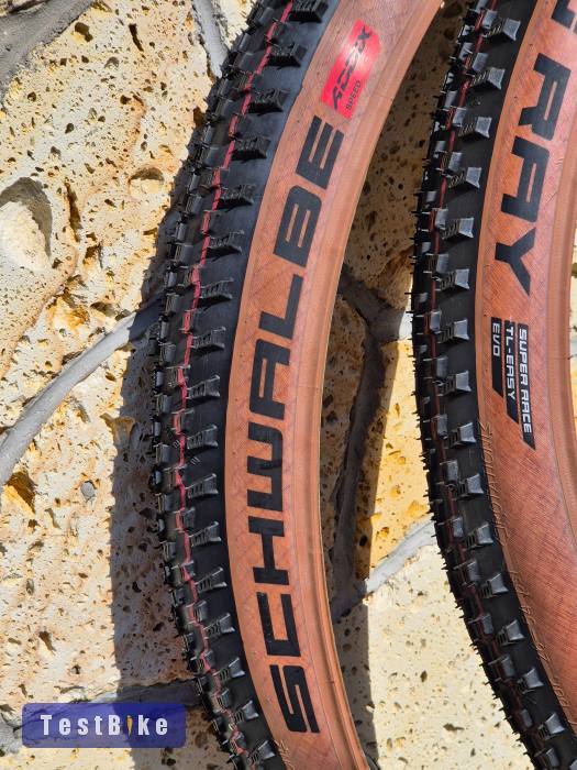Új 2db schwalbe racing ray evo 29 x 2,25