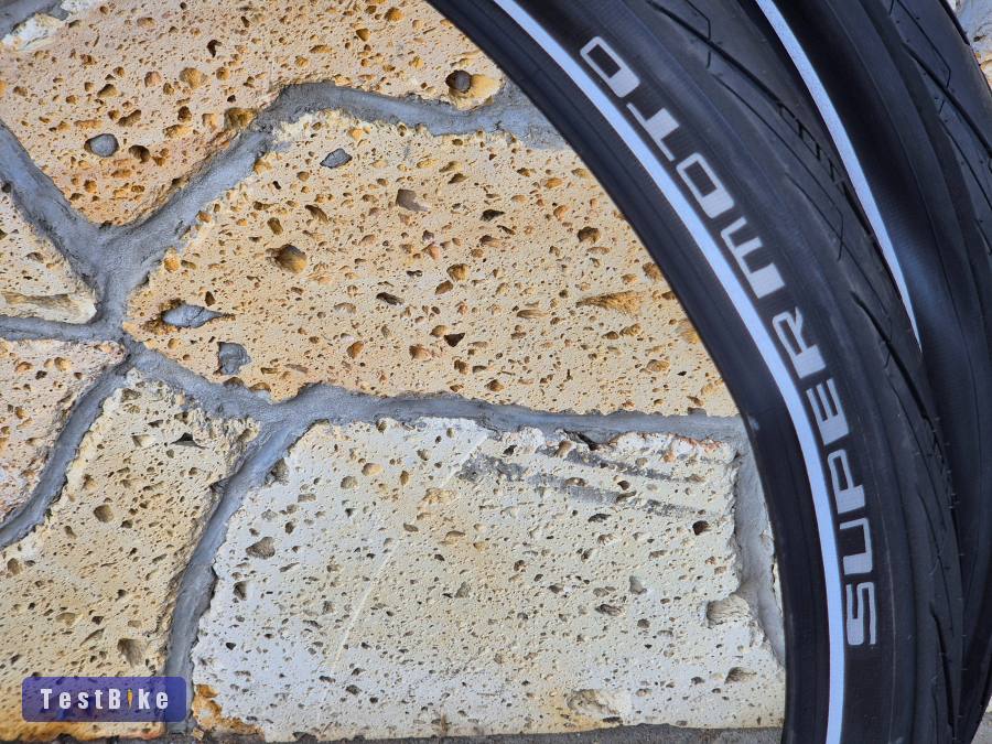 Új 2db schwalbe super moto 29x240