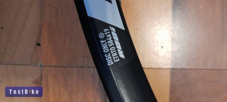Új 2db szett Ghost 27,5 / Rodi Excalibur XC eladó
