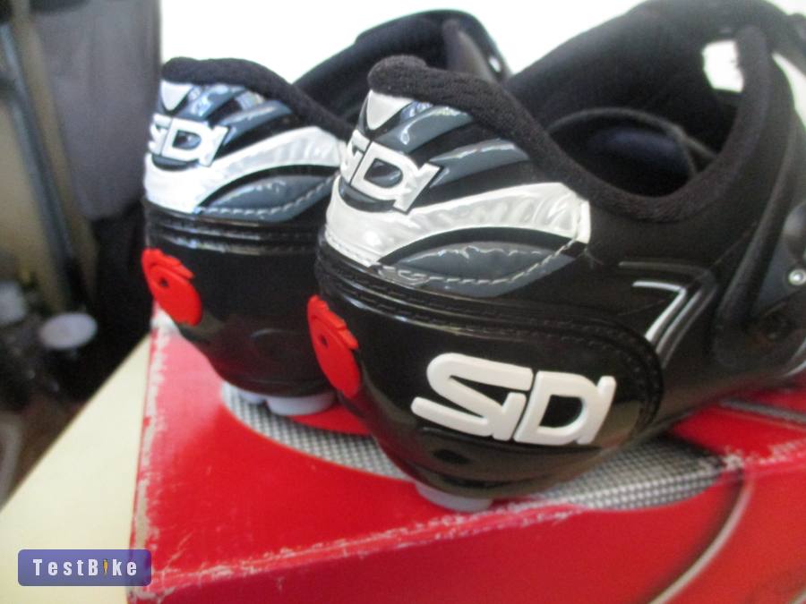 Új 44-es Sidi Buvel MTB, Gravel SPD-s cipő eladó.