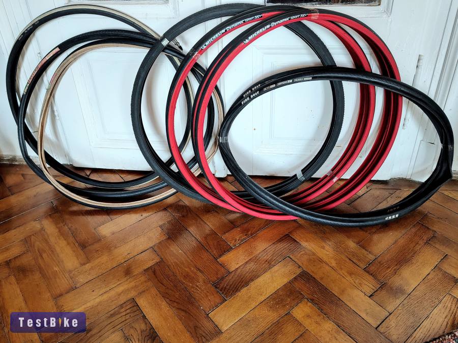 Új 622-es országúti gumi párok + néhány gyűjteményi használt