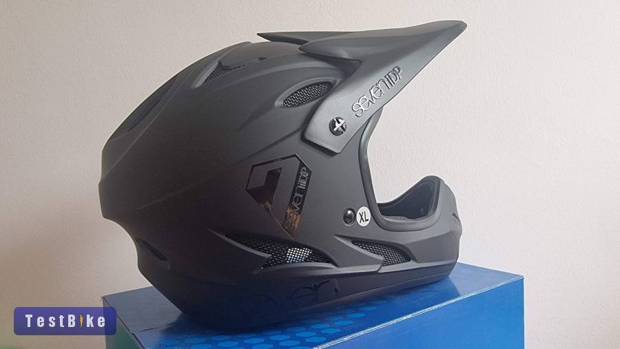 új 7IDP M1 fullface sisak, (XL 61-63 cm fejre)