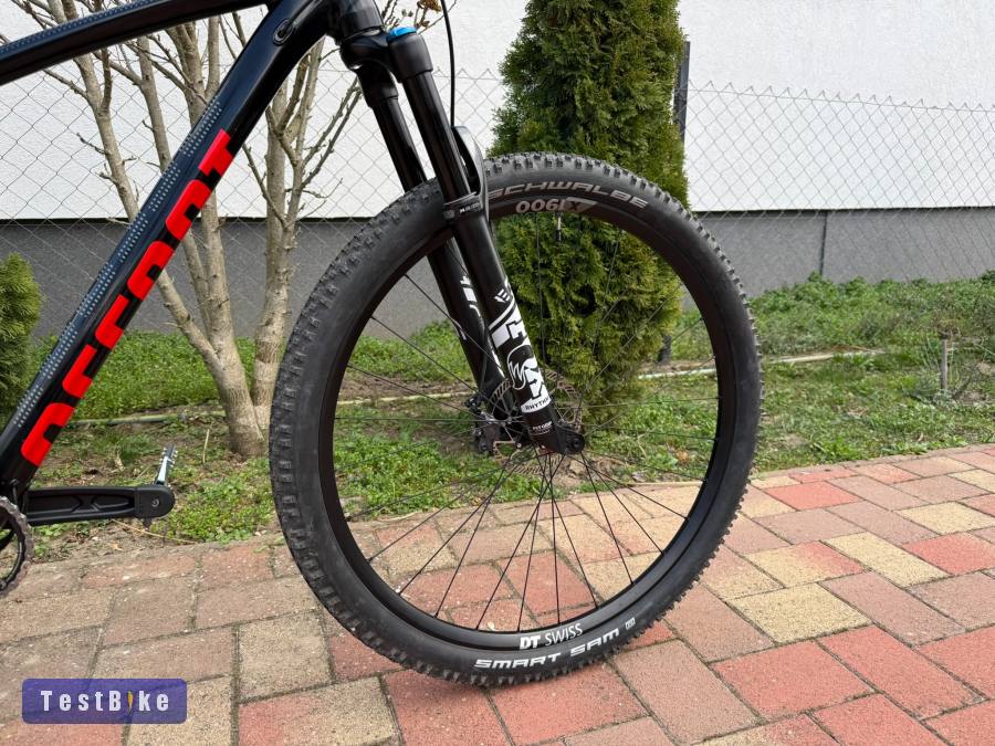 Új Accent Point "M" 29" 1x11s , MTB