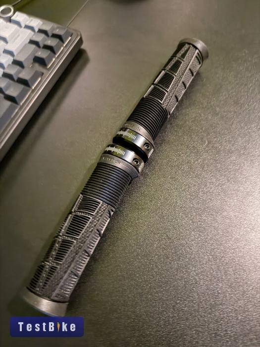 Új Acid MTb bilincses markolat eladó