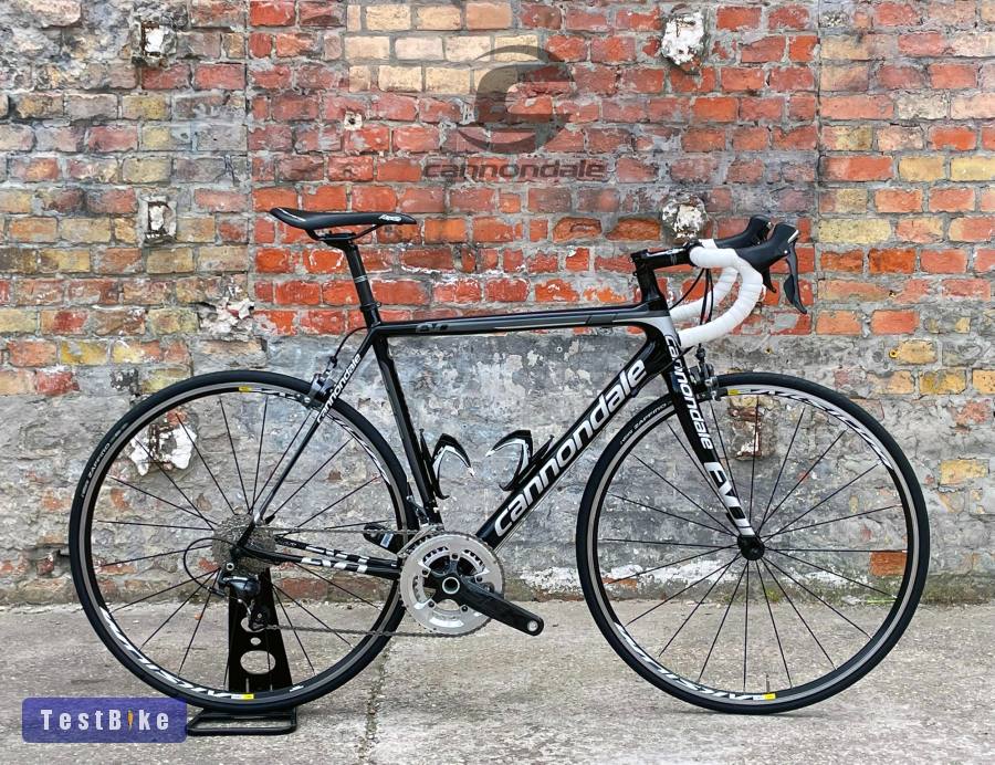 Új állapotú, karbon Cannondale Supersix EVO