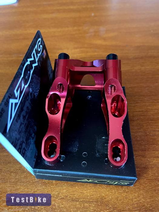 Új Azonic (USA) Club integrált stucni