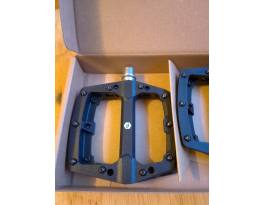 Új BC basic kompozit pedál 