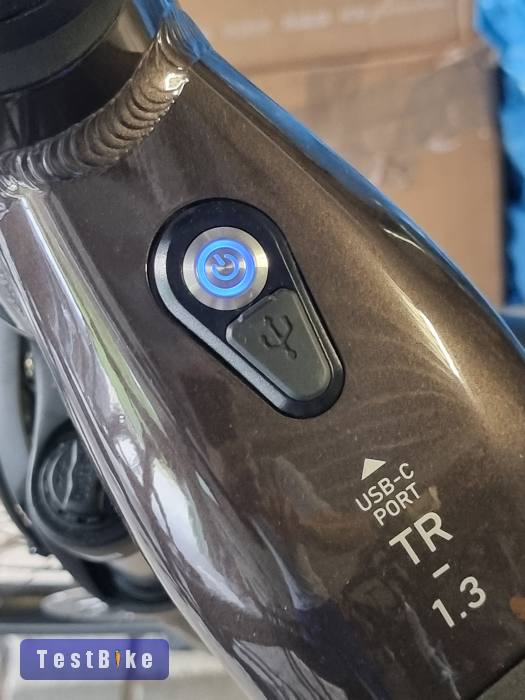 Új Besv prémium trekking és városi ebike Shimano 85nm 630wh