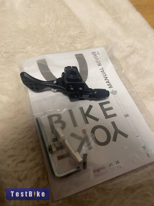 Új BikeYoke Revive Three Max dropper