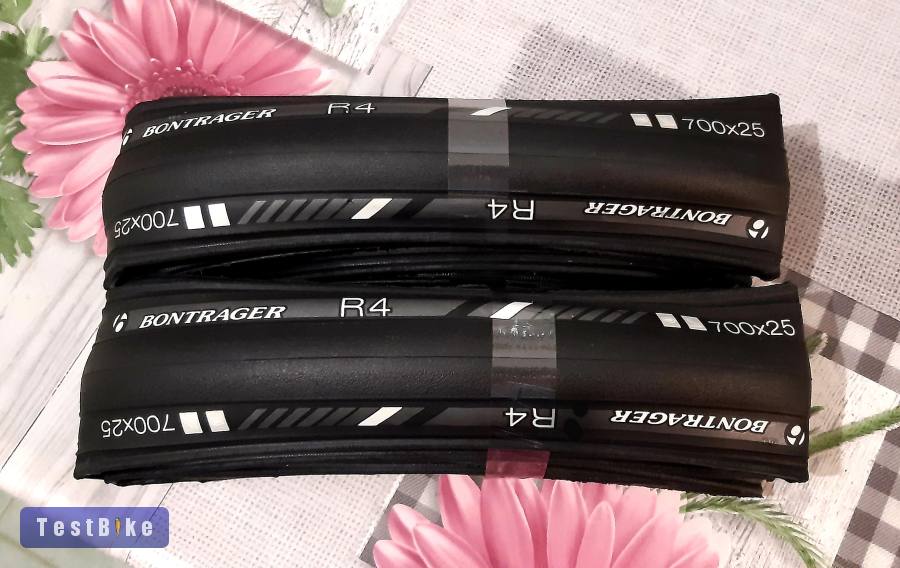 Új Bontrager R4 országúti külső gumi párban, ár/pár! 700x25C