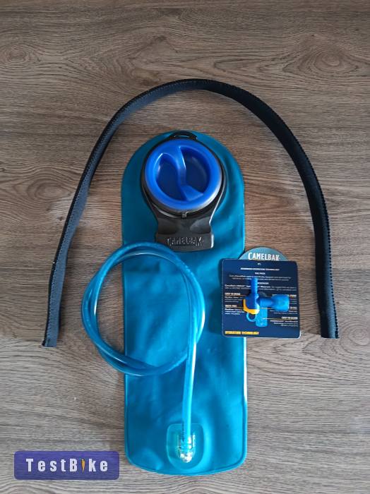 Új camelbak víztartály 2 literes