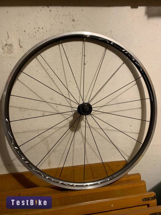 Új Campagnolo Calima kerékszett