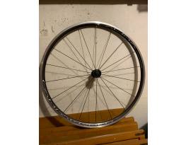 Új Campagnolo Calima kerékszett