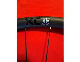 Új Boost DT 240 780g hátsó, HollowGram Lefty kerékszett