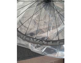 Új carbon kerékszett 29 ár alatt Novatec syncross DT