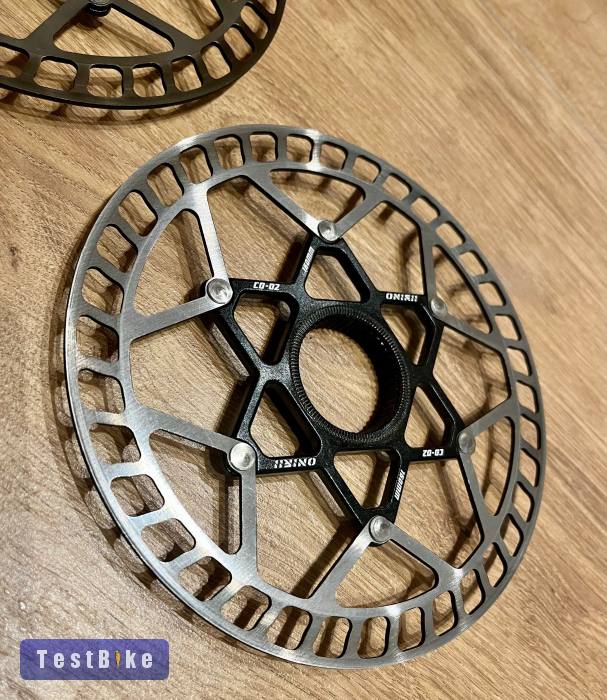 Új Centerlock féktárcsa (160 mm)