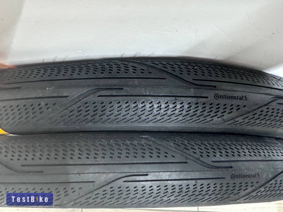 Új 2db Continental Contact Urban külső gumi eladó