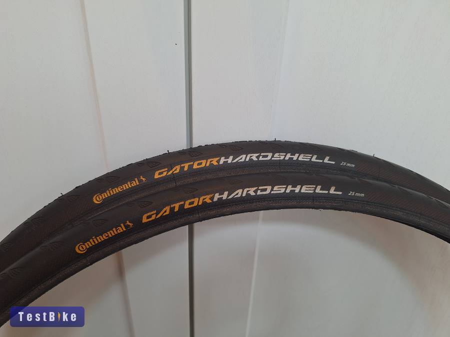 Új Continental Gator Hardshell / Gatorskin 25-622