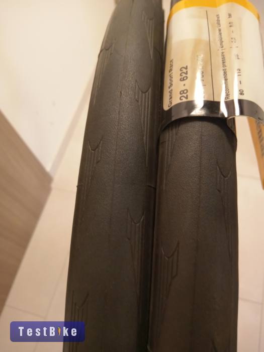 Új Continental Grand Sport Race 700X28C (clincher, wired)