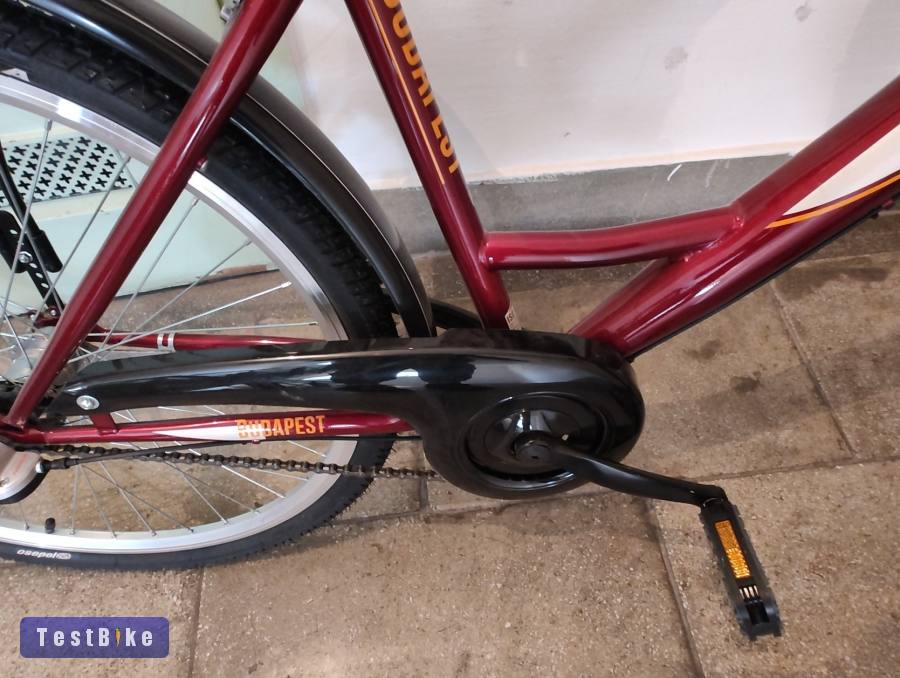 Új Csepel Budapest A 26" Stílusos Bordó Városi Kerékpár, 3 s
