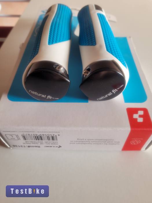 Új Cube Natural Fit Race bilincses kormánymarkolat 