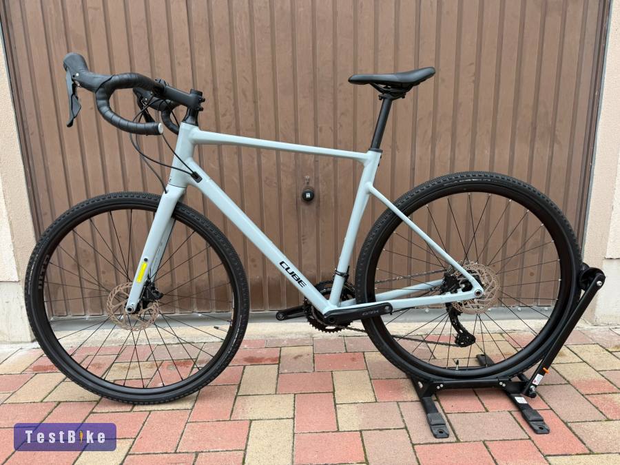 Új Cube Nuroad Race "L" gravel kerékpár