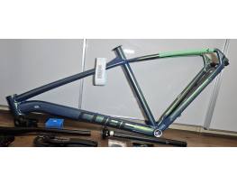 új Cube Reaction Pro 29-er váz , L-es méret