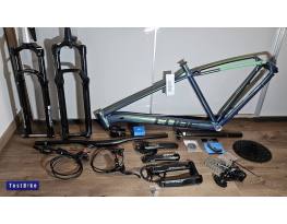 új Cube Reaction Pro 29-er váz , L-es méret eladó